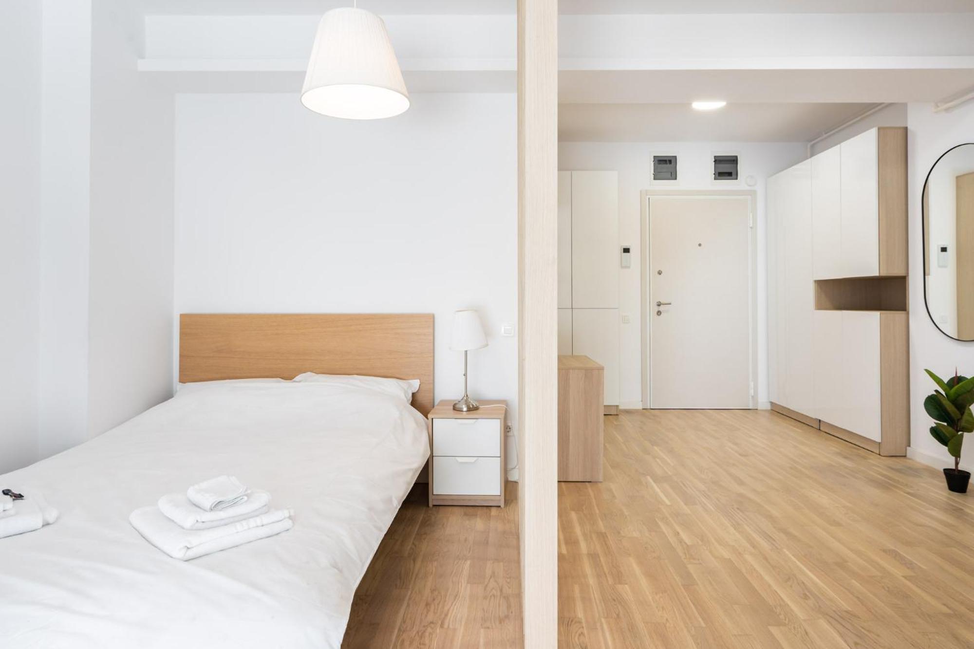 Zen Studios - Central Escape With Parking Bukarest Eksteriør billede